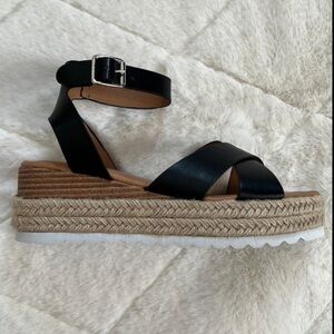 Black Platform Summer Straw Espadrilles Buckle Sandals White Under NEW